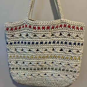 💙Villager Liz Claiborne Crochet tote bag